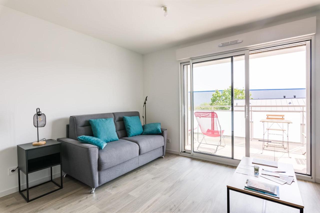 L'Ecume - Studio Moderne Avec Grand Balcon Et Place De Parking Dinard Exterior foto